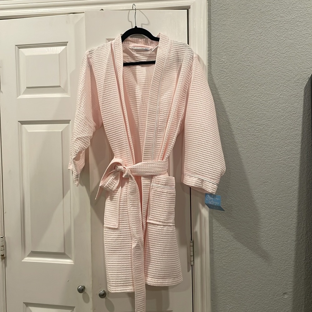 Kay Anna Spa Robe - Picture 2 of 2